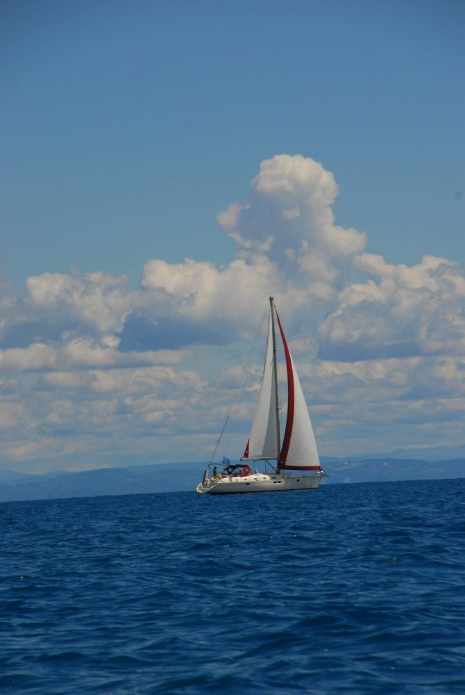 images/gallery/sailingboat/10 Benetia Apartments sailingboat calypso